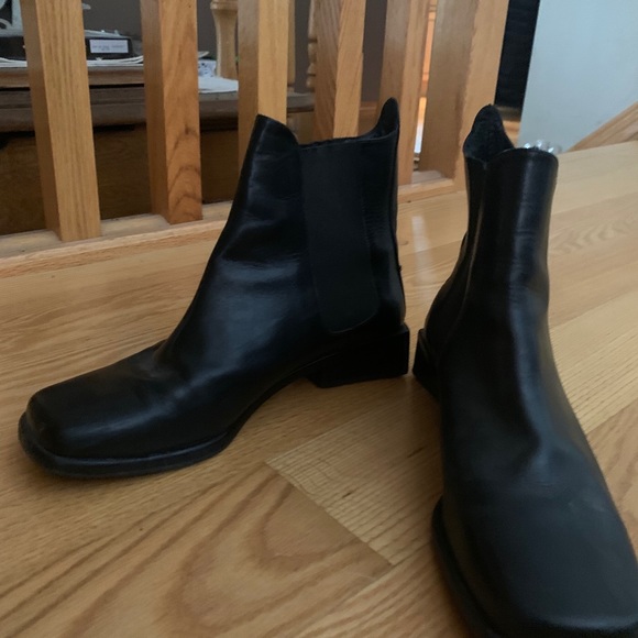 Cole Hann Black Leather Boots - Picture 2 of 4